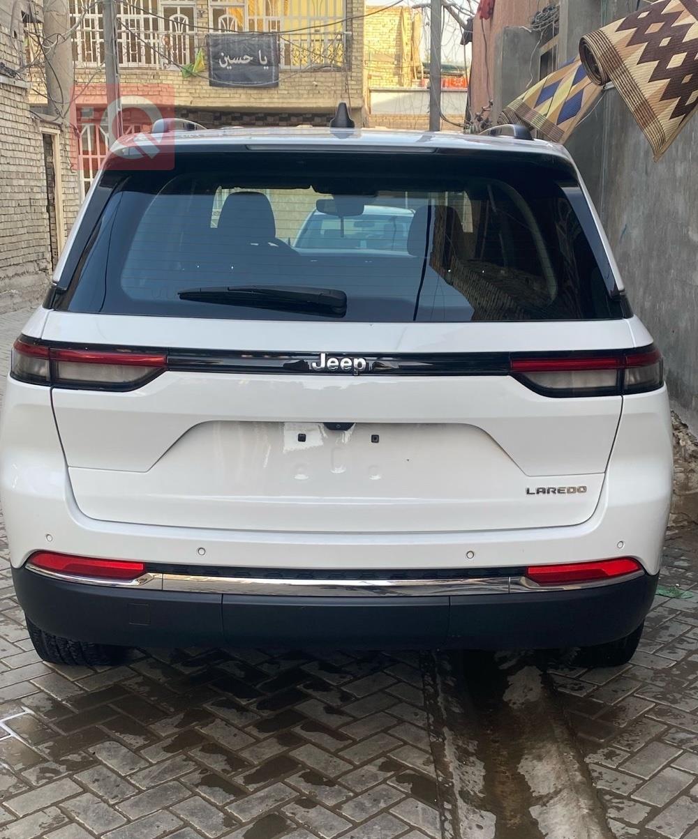 جيب جراند شيروكي